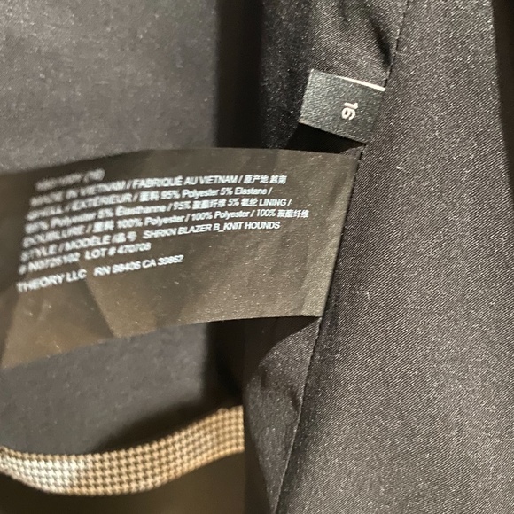 NWOT Theory houndstooth blazer - Picture 5 of 14